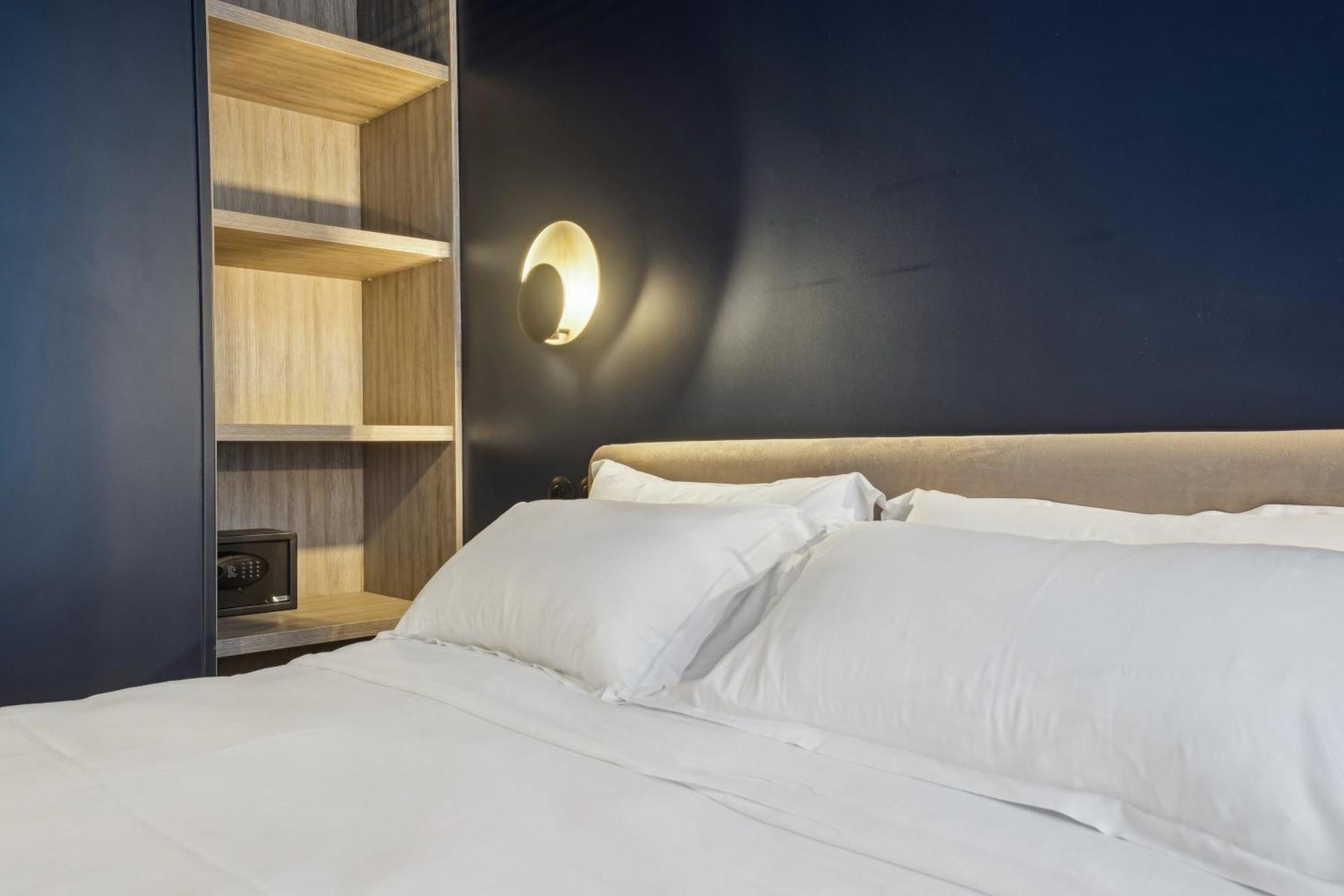 Hotel Clemence Paris Exterior foto